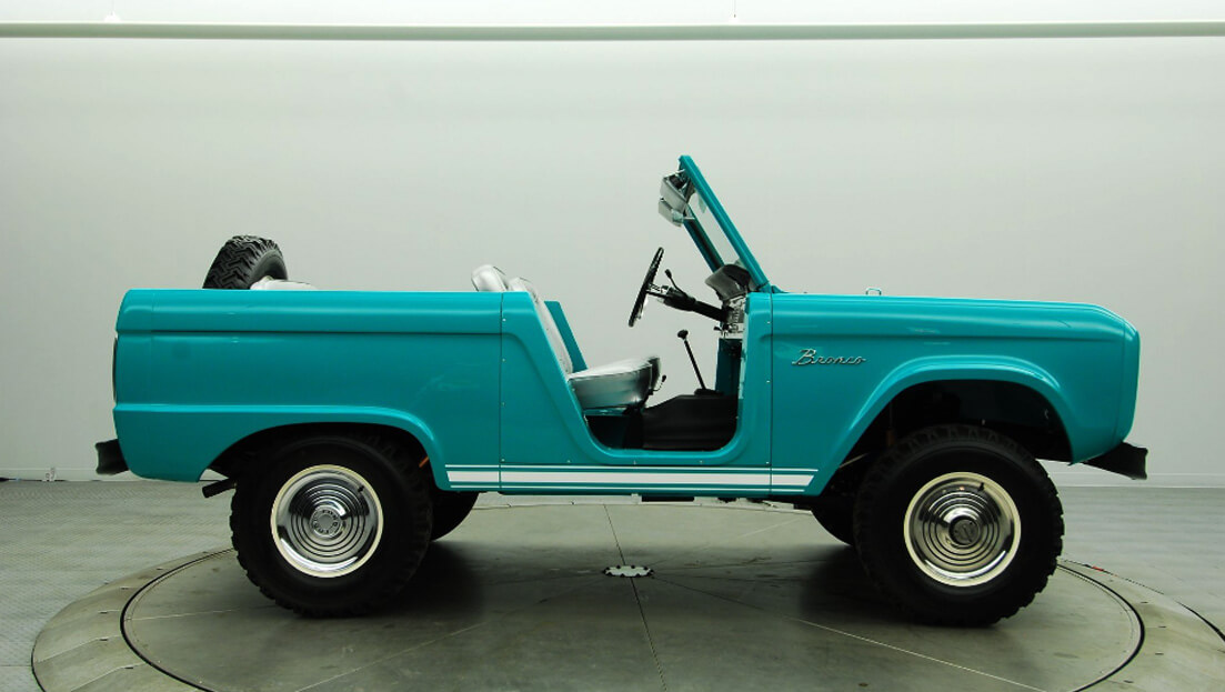 ford bronco roadster